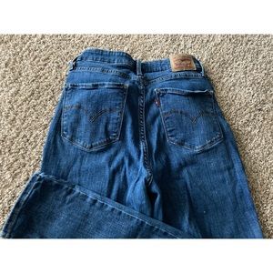 Levi’s skinny jeans